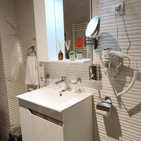 Lux Kg 1 Apartment *